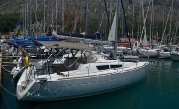 Sailboat Hasta Siempre charter rental in Croatia | Yacht4Less