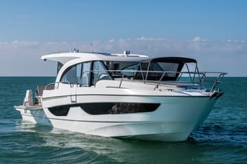 Best Price for a Motorboat Falcon rental in Croatia | Yacht4Less