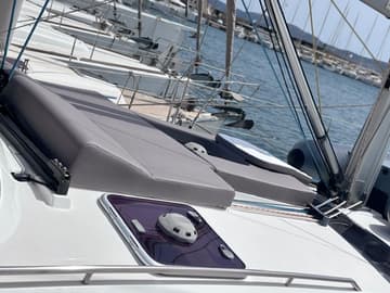 Sailboat Zeus available for yacht charter in Greece | Yacht4Less