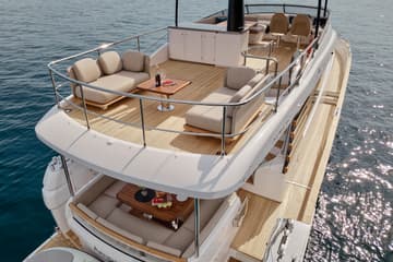 Motorboat Ava 2 available for yacht charter in Croatia | Yacht4Less