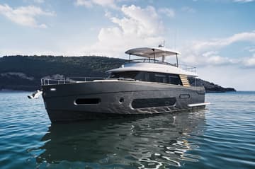 Motorboat Ava 2 charter rental in Croatia | Yacht4Less