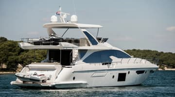 Motorboat Alyss charter rental in Croatia | Yacht4Less