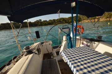 Best Price for a Sailboat Leitmotiv II rental in France | Yacht4Less