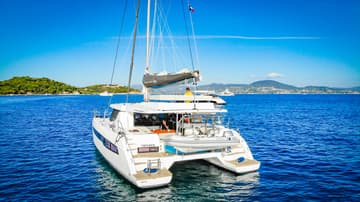 Catamaran Tibouren available for yacht charter in France | Yacht4Less