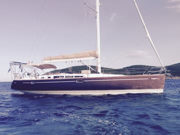 Sailboat Rubra charter rental in France | Yacht4Less