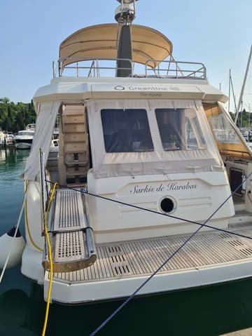 Best Price for a Motorboat Sarkis de Karabas rental in Slovenia | Yacht4Less