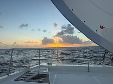 Catamaran Remote Parking available for yacht charter in BVI | Yacht4Less