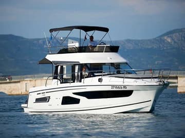 Motorboat Merry Fisher 1095 Fly charter rental in Croatia | Yacht4Less