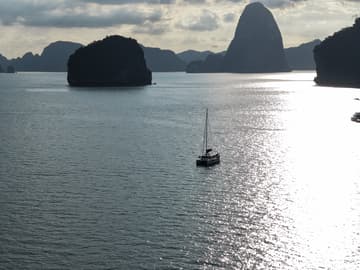 Best Price for a Catamaran Moana rental in Thailand | Yacht4Less