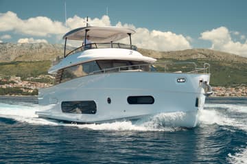 Motorboat Princess M available for yacht charter in Croatia | Yacht4Less