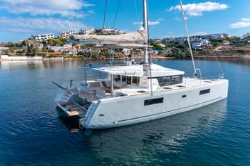 Best Price for a Catamaran Madinina rental in Greece | Yacht4Less