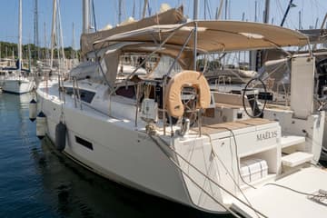 Best Price for a Sailboat MAËLYS_DB rental in France | Yacht4Less
