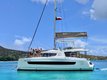 Catamaran Breezin charter rental in BVI | Yacht4Less