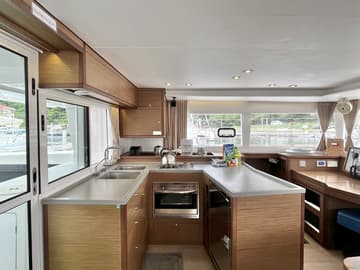 Catamaran Luna Mia available for yacht charter in BVI | Yacht4Less