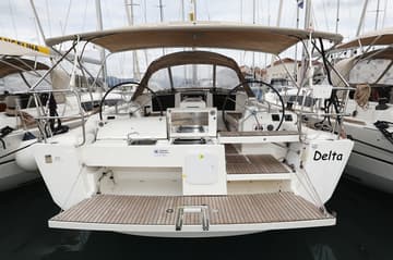 Sailboat Delta available for yacht charter in Croatia | Yacht4Less