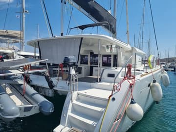 Catamaran SoulMate charter rental in Greece | Yacht4Less