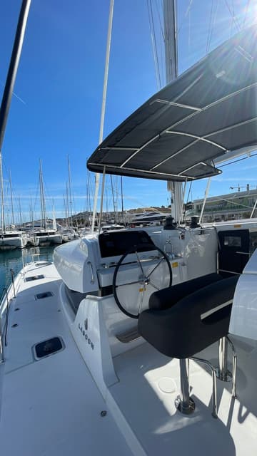 Best Price for a Catamaran Kraken rental in Croatia | Yacht4Less