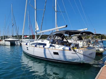 Sailboat Oxygen charter rental in Croatia | Yacht4Less