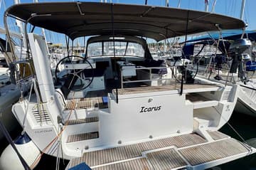 Sailboat Icarus charter rental in Italy | Yacht4Less