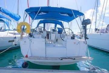 Best Price for a Sailboat Makin Memories rental in Caribbean | Yacht4Less