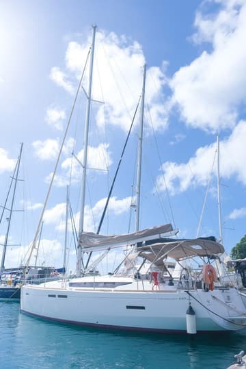 Sailboat Calia available for yacht charter in Caribbean | Yacht4Less