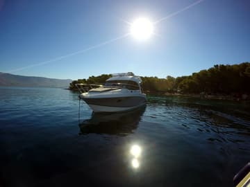 Motorboat Lumar available for yacht charter in Croatia | Yacht4Less