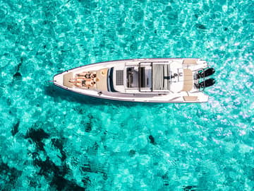 Best Price for a Motorboat Axopar 37 rental in Croatia | Yacht4Less