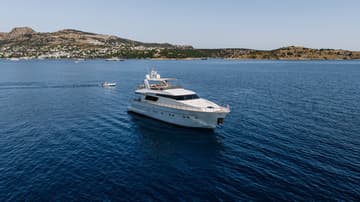 Best Price for a Luxury Yacht Kuum rental in Turkey | Yacht4Less