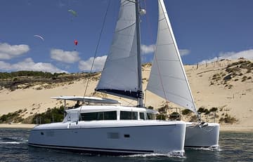 Catamaran Akala charter rental in BVI | Yacht4Less