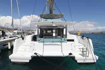 Catamaran Brain available for yacht charter in Croatia | Yacht4Less
