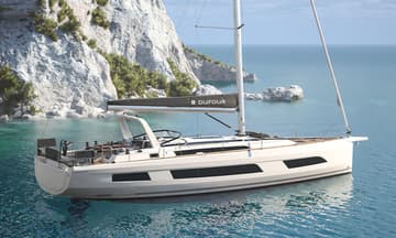 Best Price for a Sailboat Violante rental in Italy | Yacht4Less