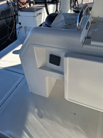 Best Price for a Sailboat Kiwi rental in Spain | Yacht4Less
