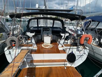Sailboat Kebiwan charter rental in Greece | Yacht4Less