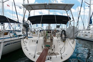 Sailboat Lady Clam charter rental in Croatia | Yacht4Less