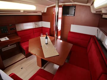 Sailboat Eva available for yacht charter in Croatia | Yacht4Less