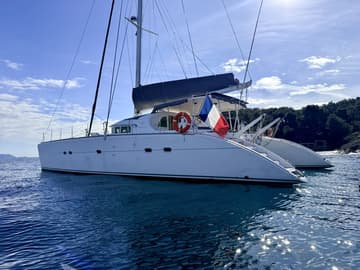 Catamaran Sabine charter rental in France | Yacht4Less