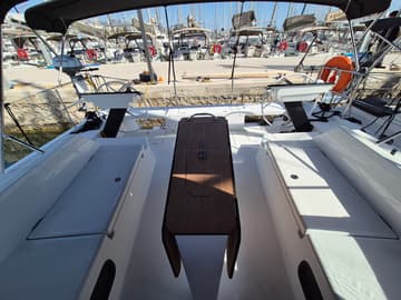 Sailboat Junior Mary 2 available for yacht charter in Greece | Yacht4Less