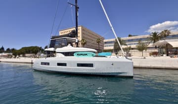 Catamaran Star Link charter rental in Croatia | Yacht4Less