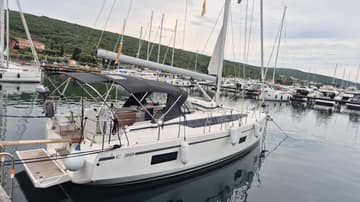 Sailboat Ohana available for yacht charter in Croatia | Yacht4Less