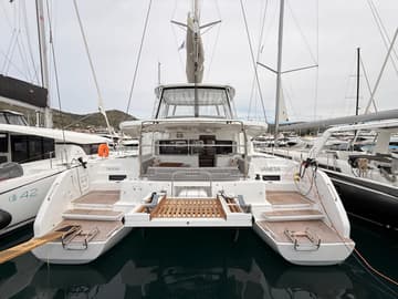 Best Price for a Catamaran Vanesa rental in Croatia | Yacht4Less