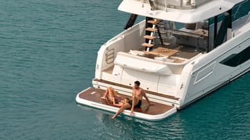 Best Price for a Motorboat Mr. 77 rental in Croatia | Yacht4Less