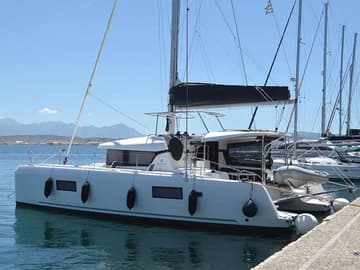 Catamaran Fantasea available for yacht charter in Greece | Yacht4Less