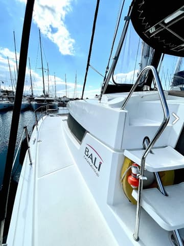 Best Price for a Catamaran Nereida rental in Greece | Yacht4Less