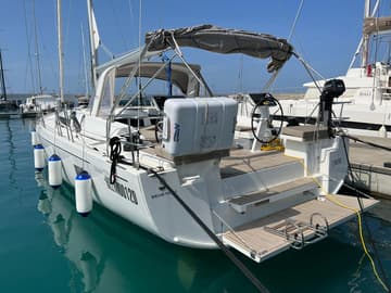 Sailboat Libery charter rental in Italy | Yacht4Less