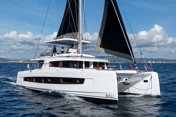 Catamaran Lumière available for yacht charter in Croatia | Yacht4Less