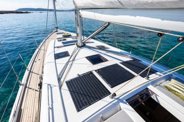 Sailboat Tinčika available for yacht charter in Croatia | Yacht4Less