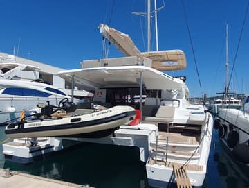Catamaran Skywalker available for yacht charter in Croatia | Yacht4Less