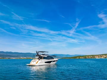 Best Price for a Motorboat X2 rental in Croatia | Yacht4Less