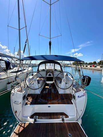Sailboat Maestral available for yacht charter in Croatia | Yacht4Less
