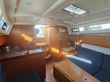 Best Price for a Sailboat Tintilinić rental in Croatia | Yacht4Less